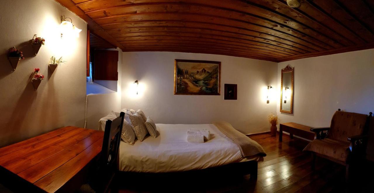 פאפיגקון Astraka Guesthouse I מראה חיצוני תמונה